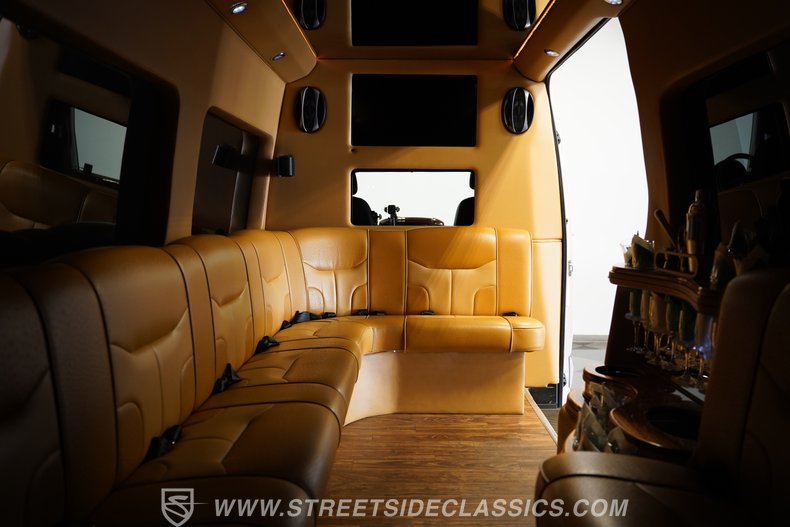 2011 Mercedes-Benz Sprinter 56