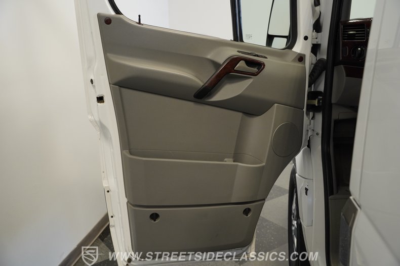 2011 Mercedes-Benz Sprinter 34