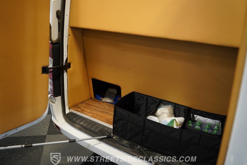 2011 Mercedes-Benz Sprinter 64