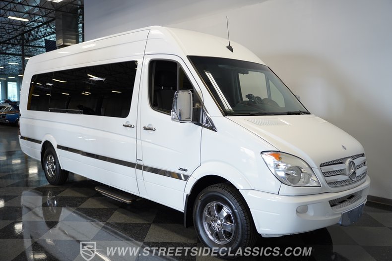 2011 Mercedes-Benz Sprinter 16