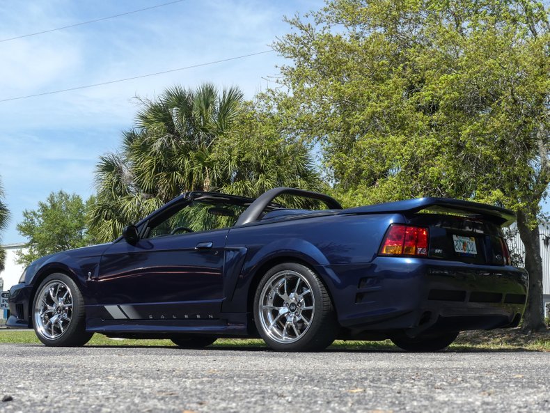 2001 Ford Mustang 20