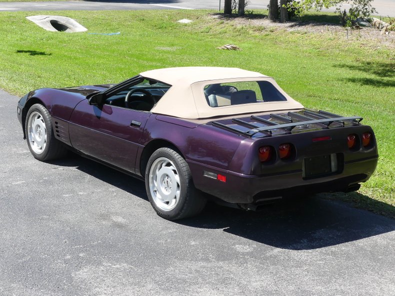 1992 Chevrolet Corvette 16