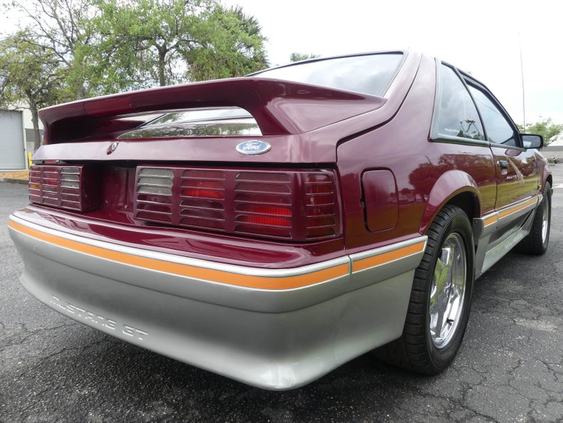 1988 Ford Mustang 41