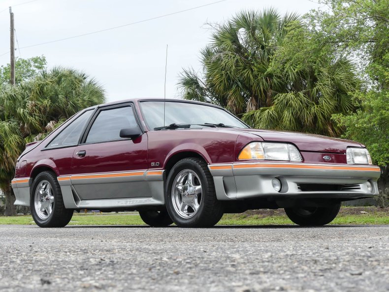 1988 Ford Mustang 43