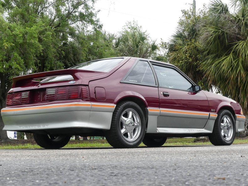 1988 Ford Mustang 48