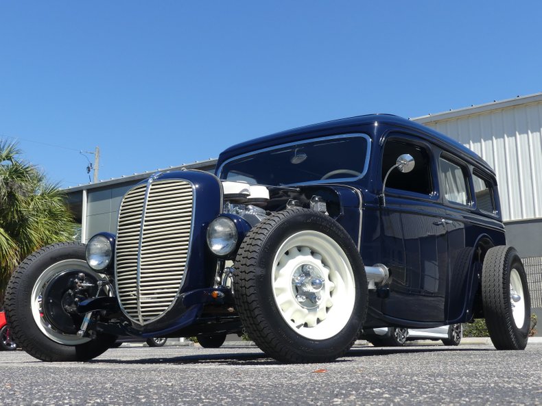 1935 Ford Sedan Delivery 8