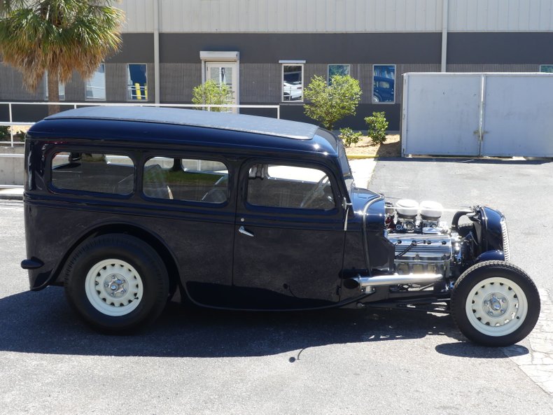 1935 Ford Sedan Delivery 30