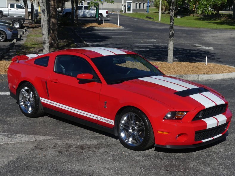 2010 Ford Mustang 18