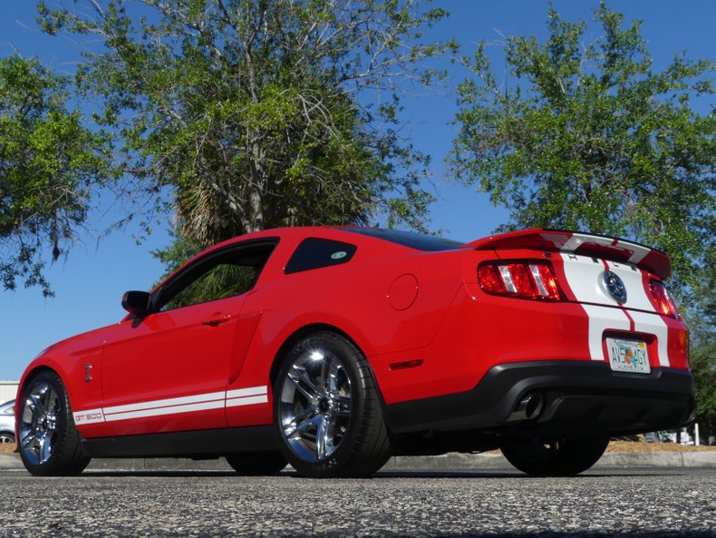 2010 Ford Mustang 28