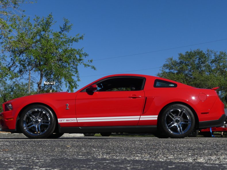 2010 Ford Mustang 31