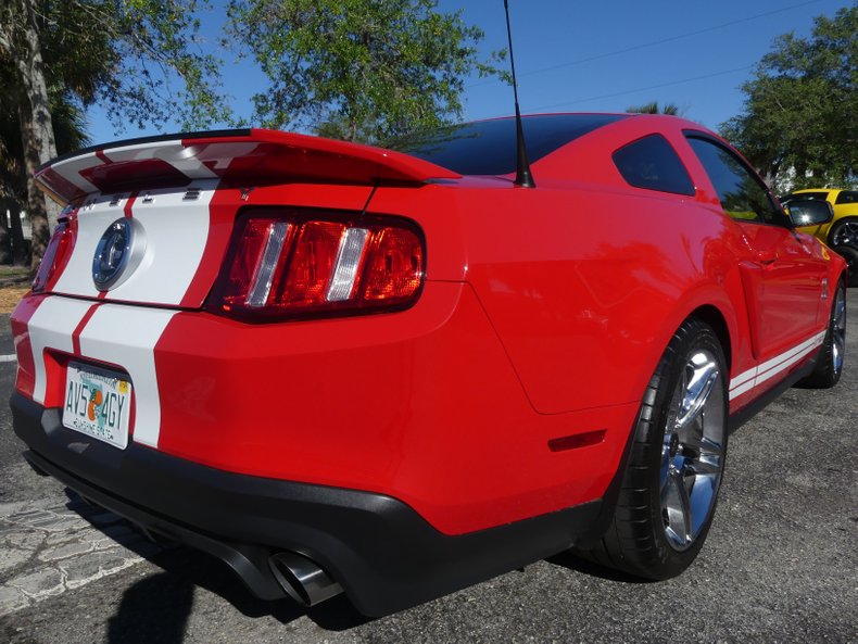 2010 Ford Mustang 44