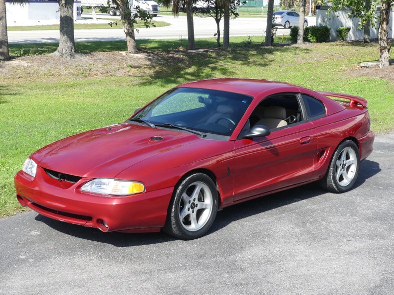 1996 Ford Mustang 16