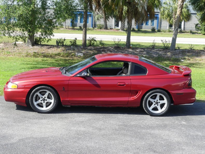 1996 Ford Mustang 19
