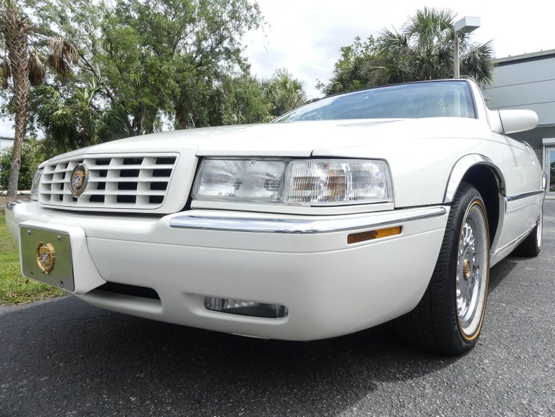 1995 Cadillac Eldorado 32