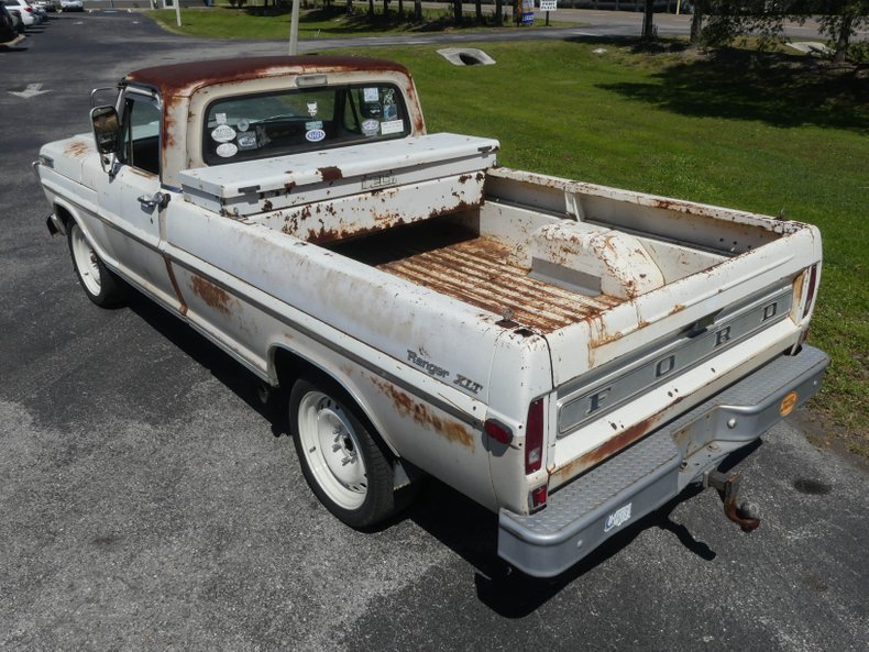 1970 Ford F100 36