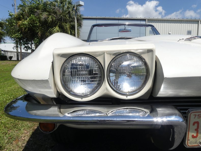 1964 Chevrolet Corvette 20
