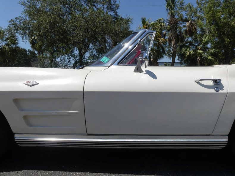 1964 Chevrolet Corvette 34