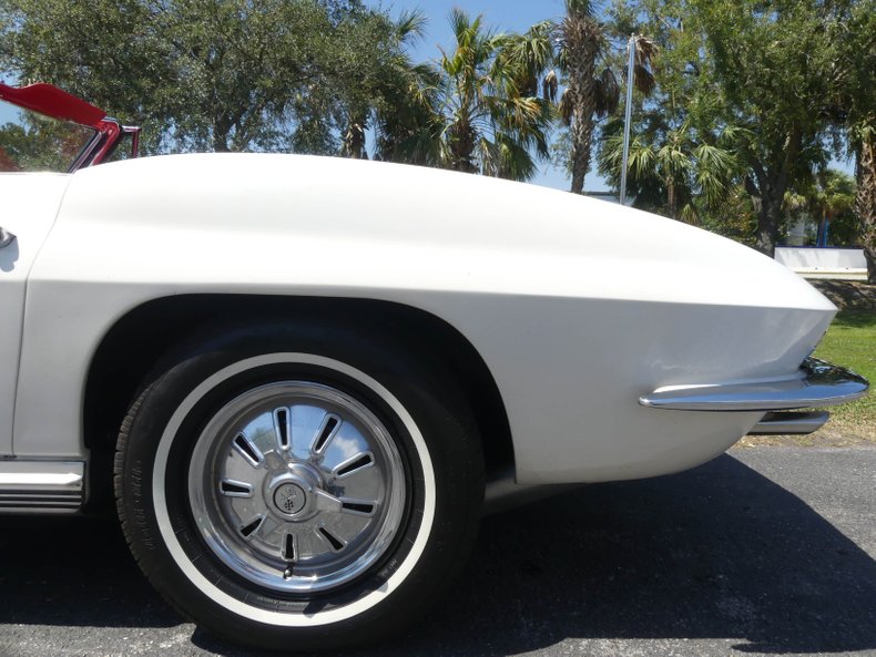 1964 Chevrolet Corvette 35