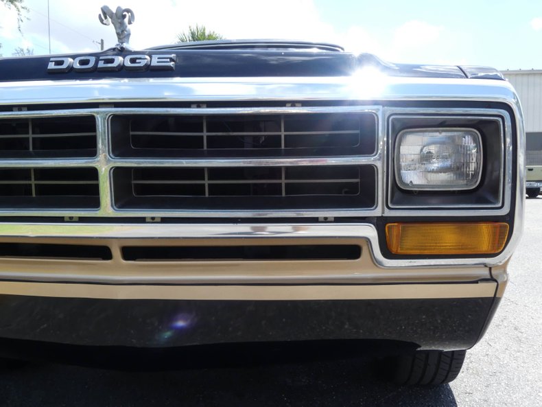 1986 Dodge D100 Series 26