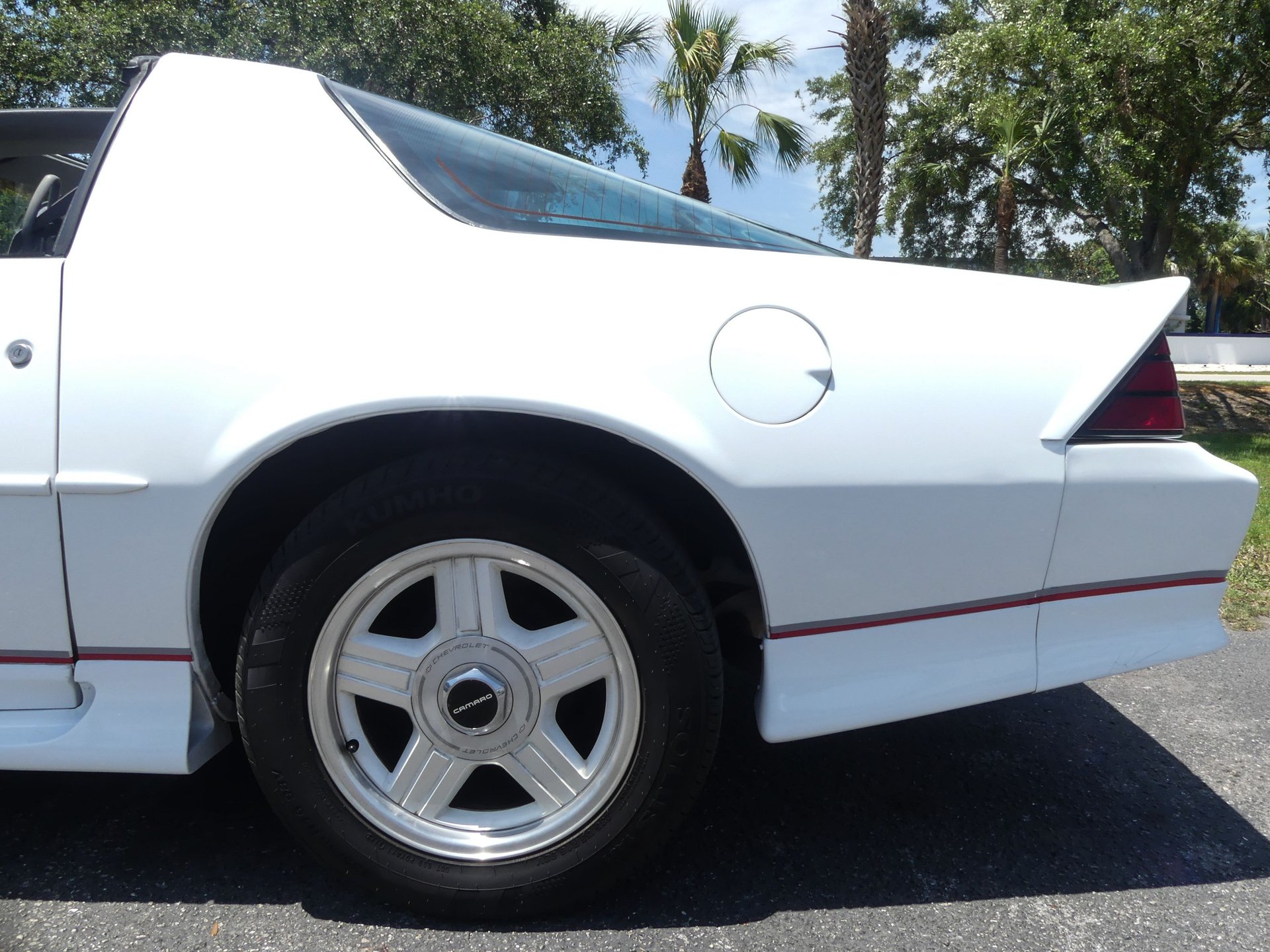 0842-TAMPA | 1992 Chevrolet Camaro RS 25th Anniversary | Survivor Classic Cars Services