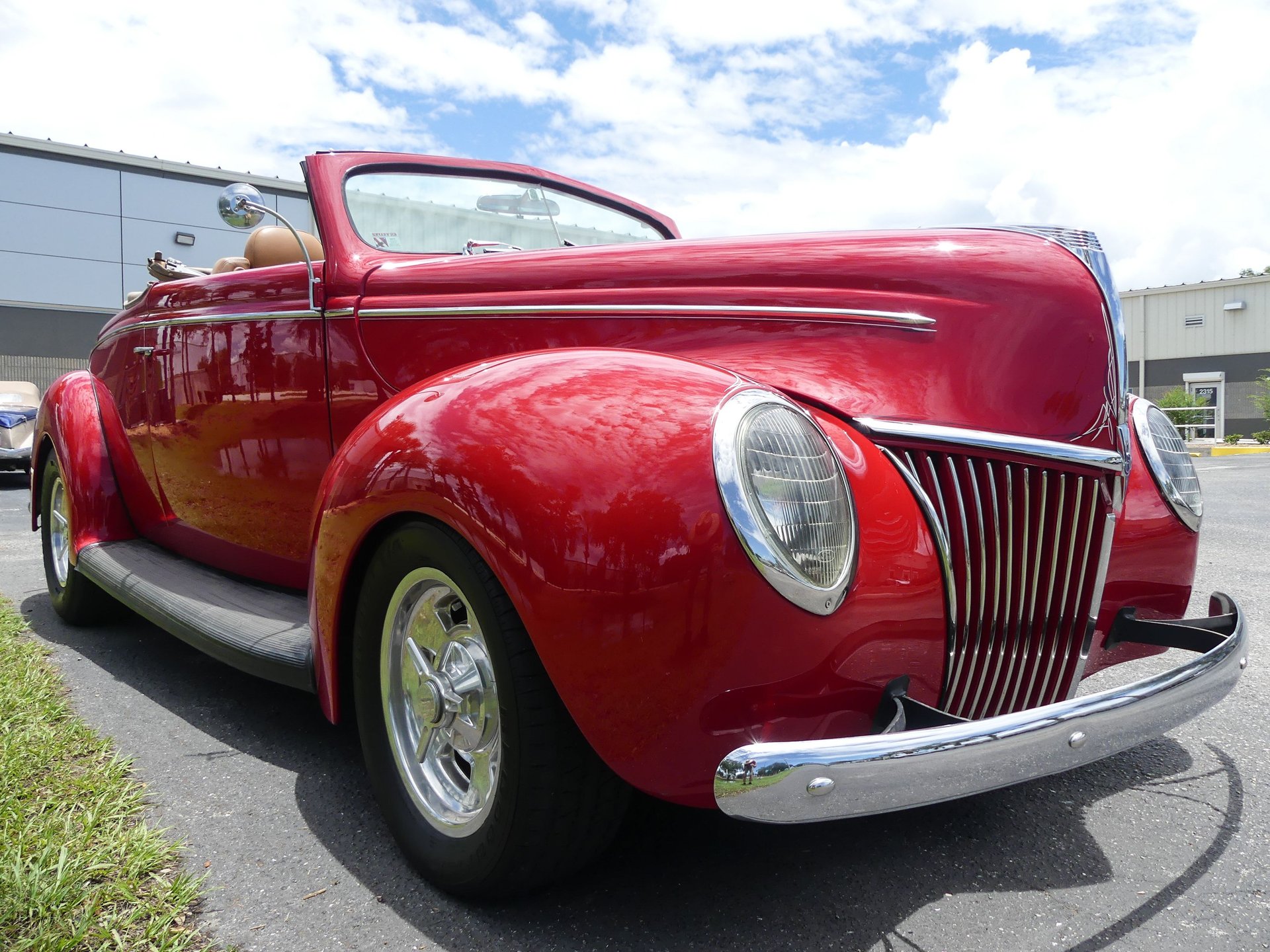 0851-TAMPA | 1939 Ford Deluxe Convertible | Survivor Classic Cars Services