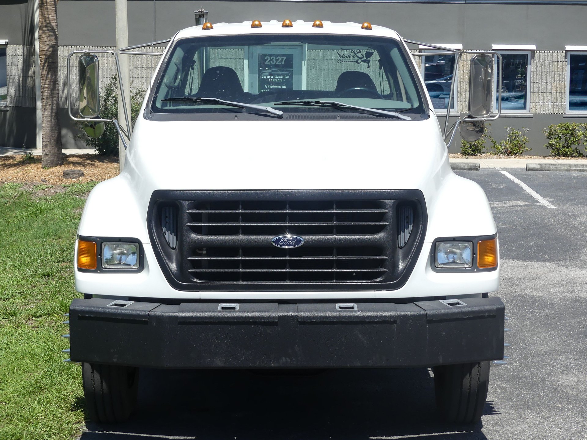 0856-TAMPA | 2000 Ford F650 Super Duty Crew Cab Dually | Survivor Classic Cars Services