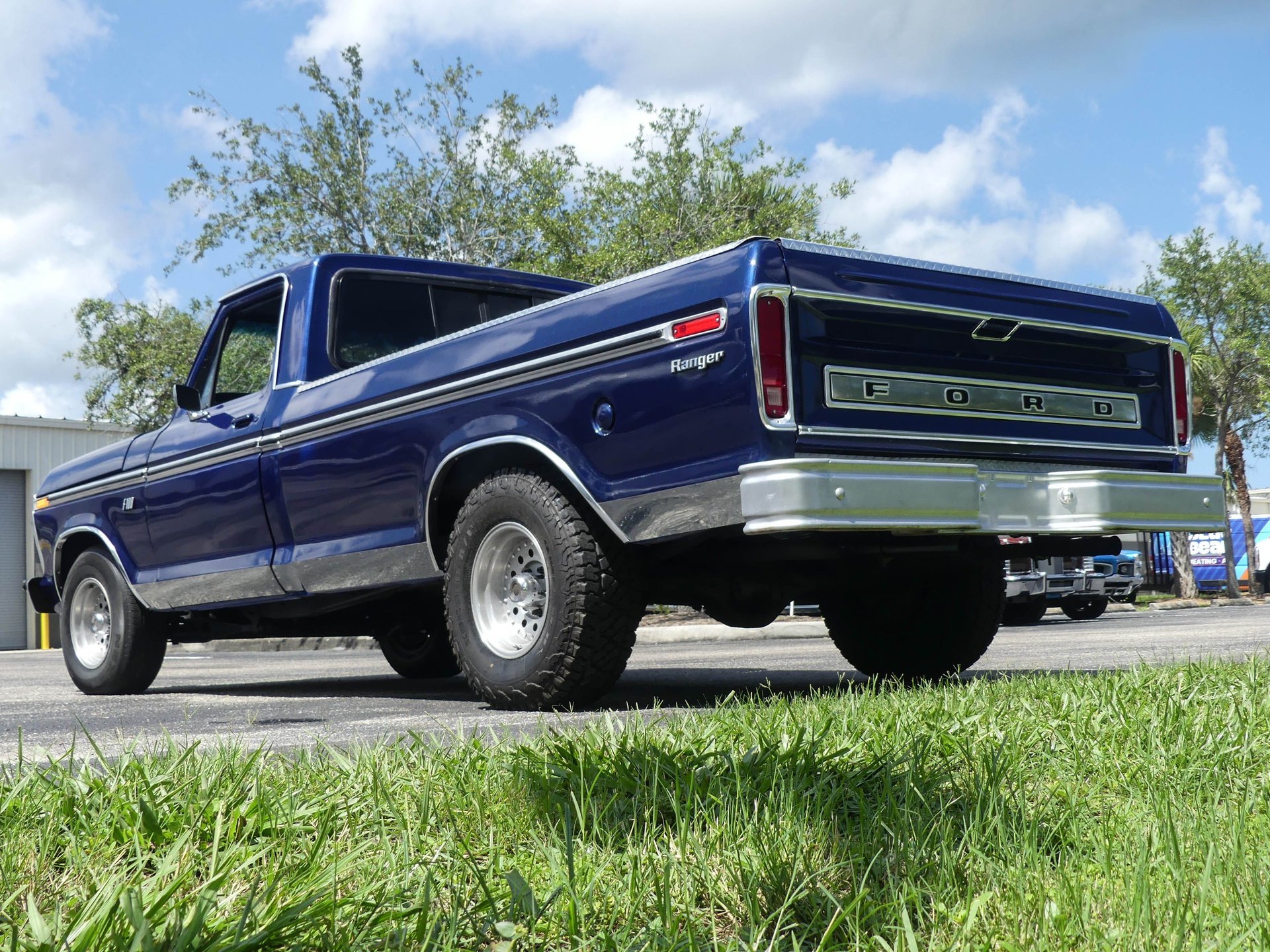 0863-TAMPA | 1975 Ford F100 Ranger | Survivor Classic Cars Services