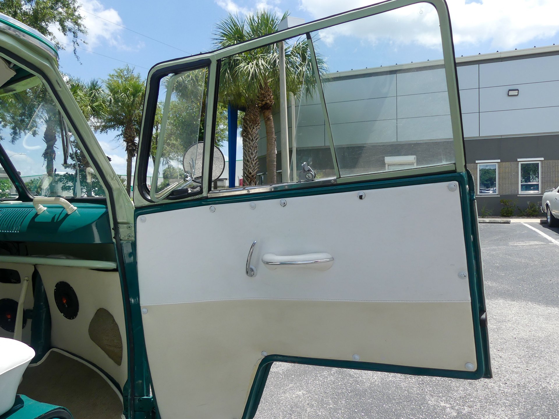 0874-TAMPA | 1966 Volkswagen Type 2 Bus | Survivor Classic Cars Services