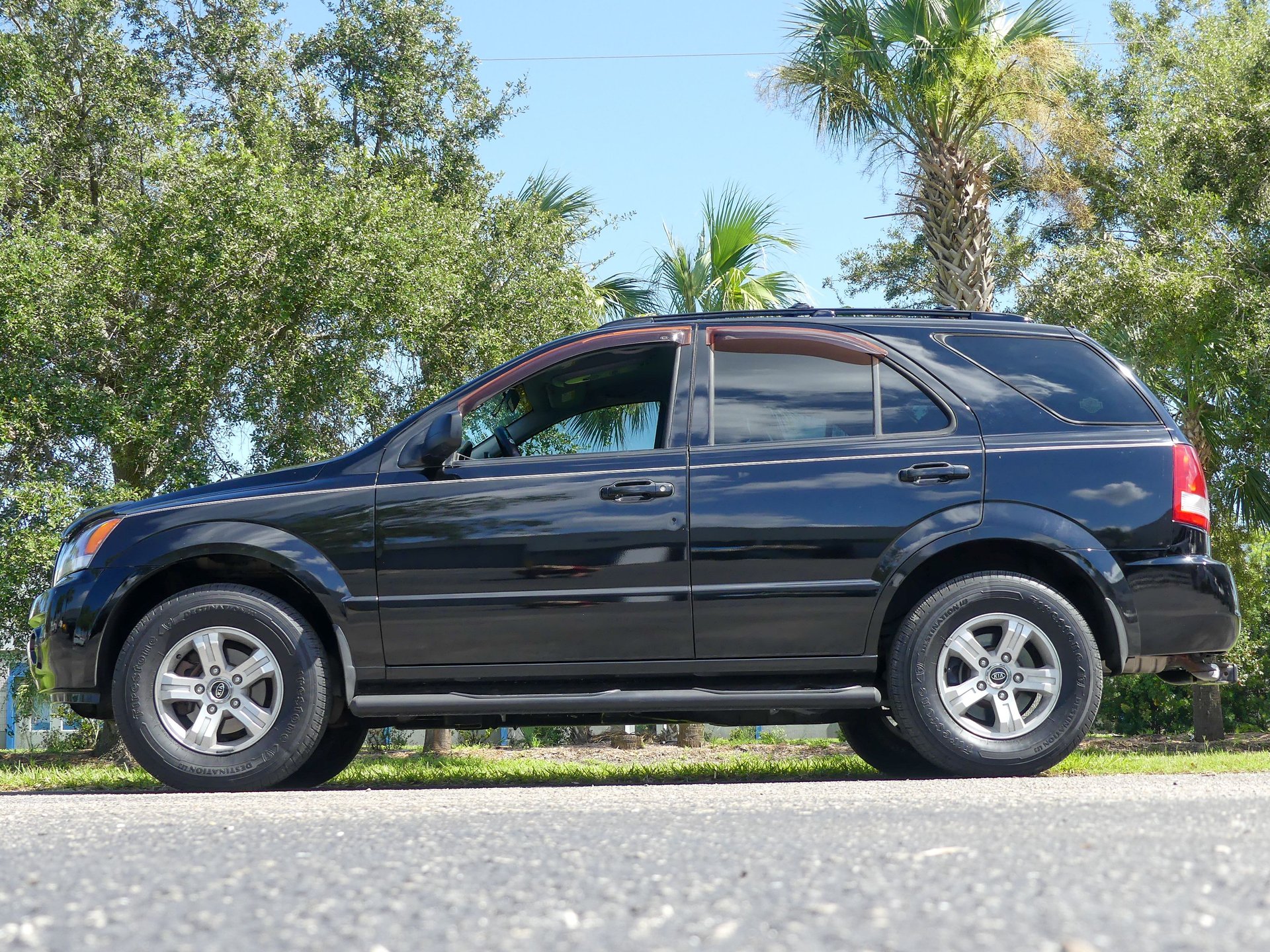 0884-TAMPA | 2005 Kia Sorento LX | Survivor Classic Cars Services