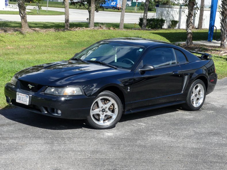 2001 Ford Mustang Cobra 