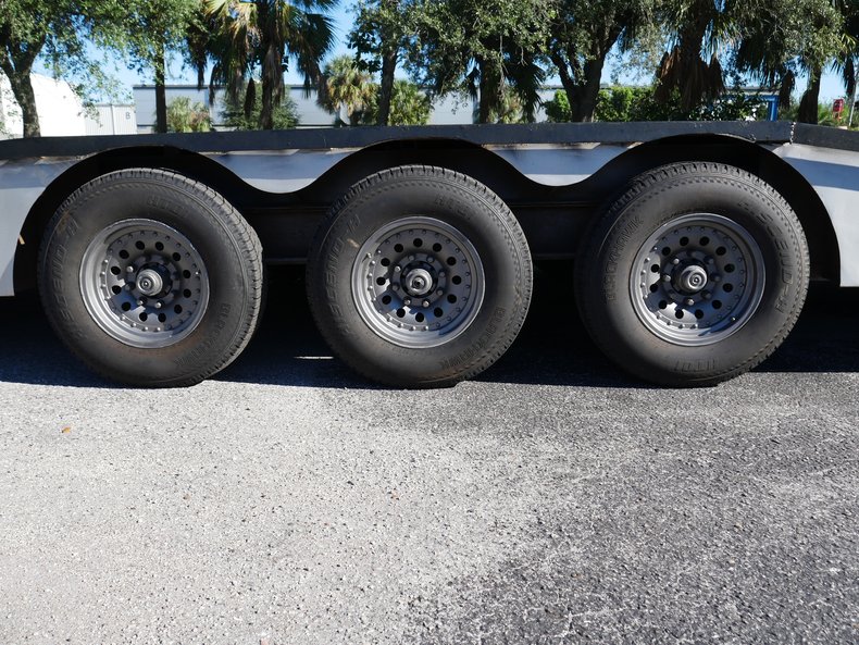 1984 Hodges Custom 2 Car Open Trailer 5