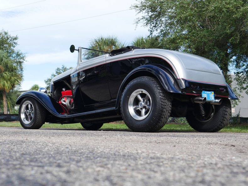 1932 Ford Roadster 49