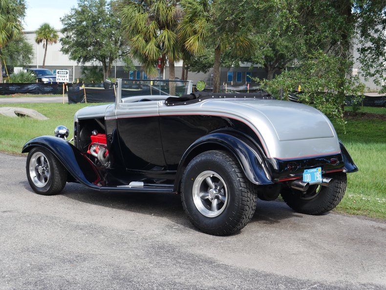 1932 Ford Roadster 50