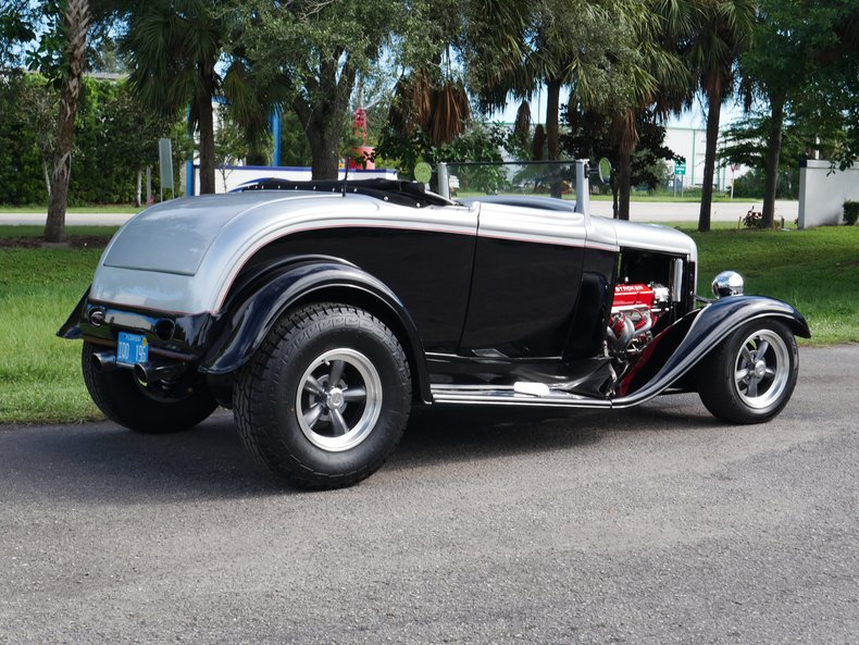 1932 Ford Roadster 57