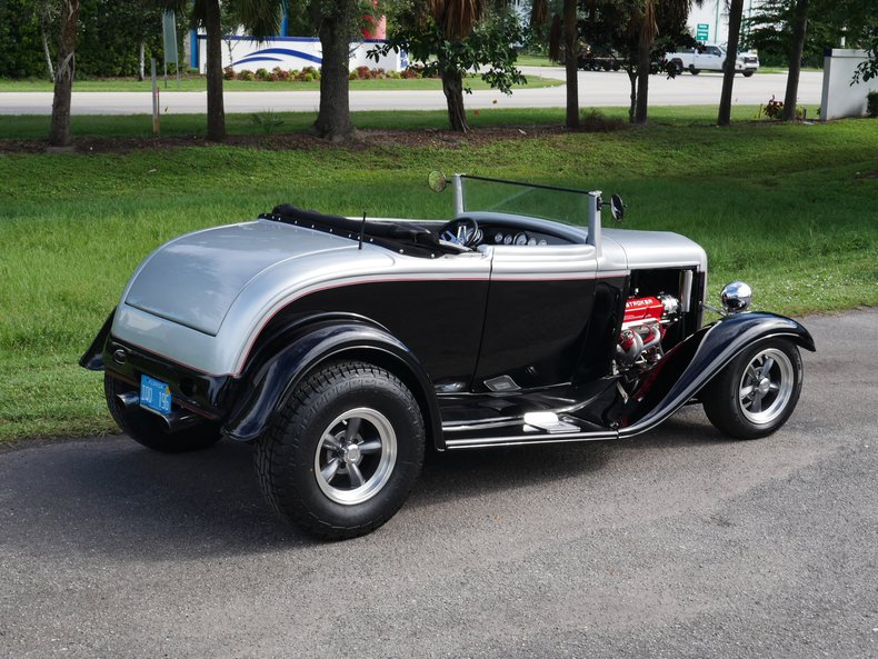 1932 Ford Roadster 58
