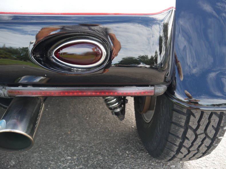 1932 Ford Roadster 65