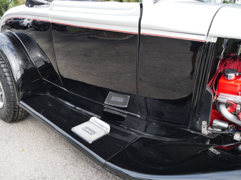 1932 Ford Roadster 96