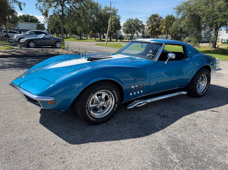 1969 Chevrolet Corvette 1