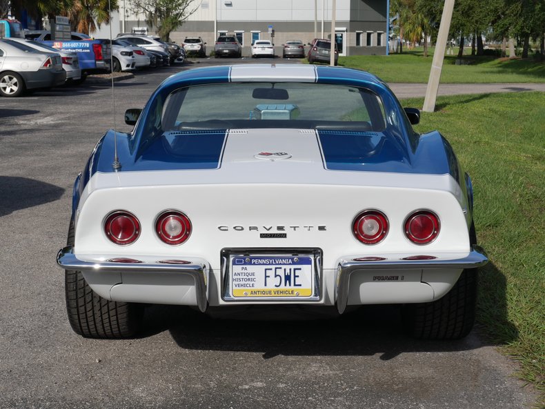 1969 Chevrolet Corvette 38