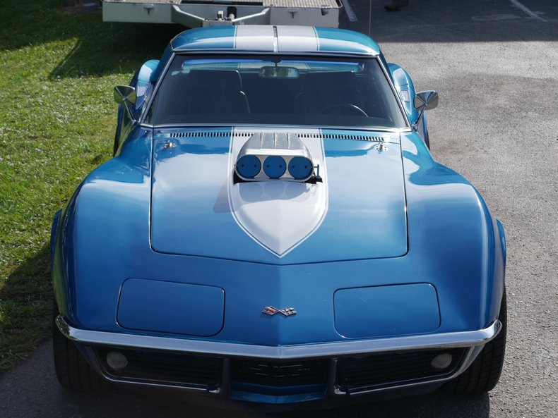 1969 Chevrolet Corvette 42