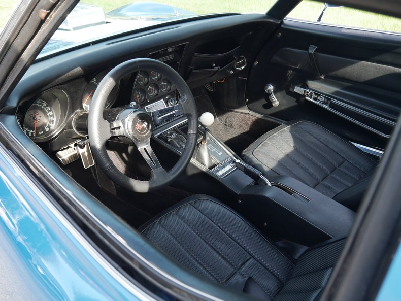 1969 Chevrolet Corvette 8