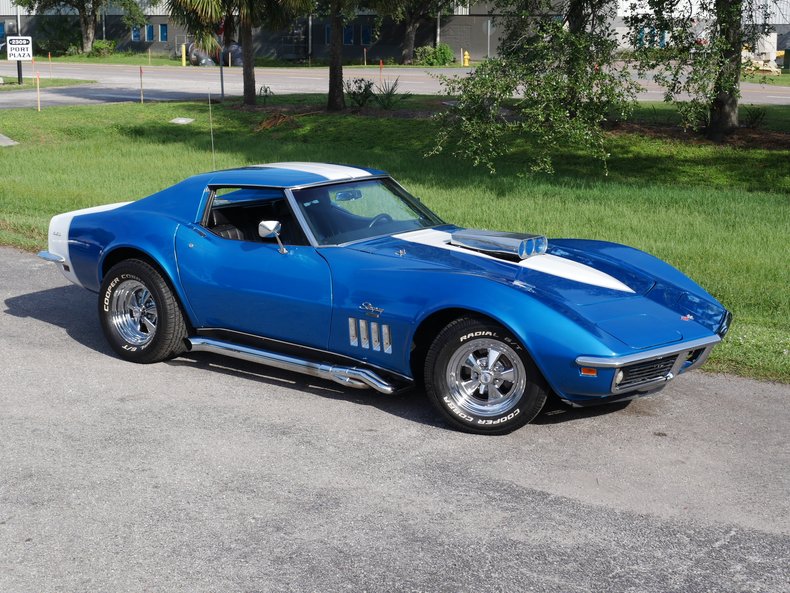 1969 Chevrolet Corvette 56