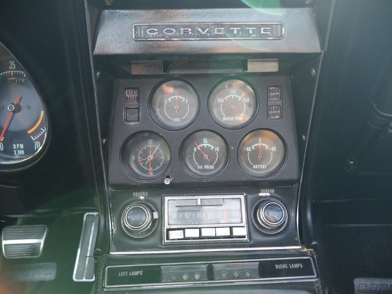 1969 Chevrolet Corvette 77