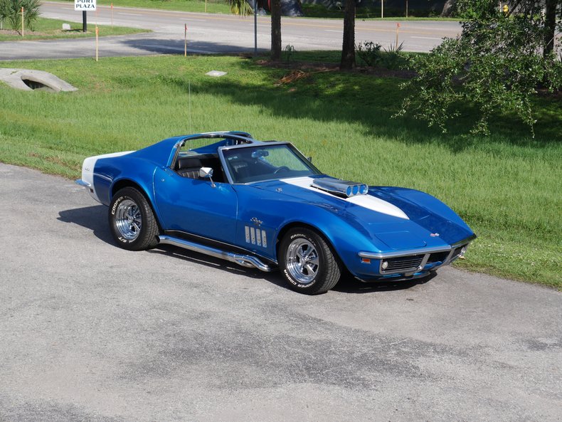 1969 Chevrolet Corvette 100