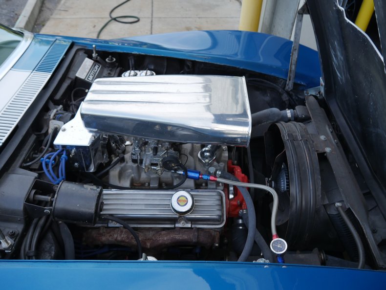 1969 Chevrolet Corvette 102