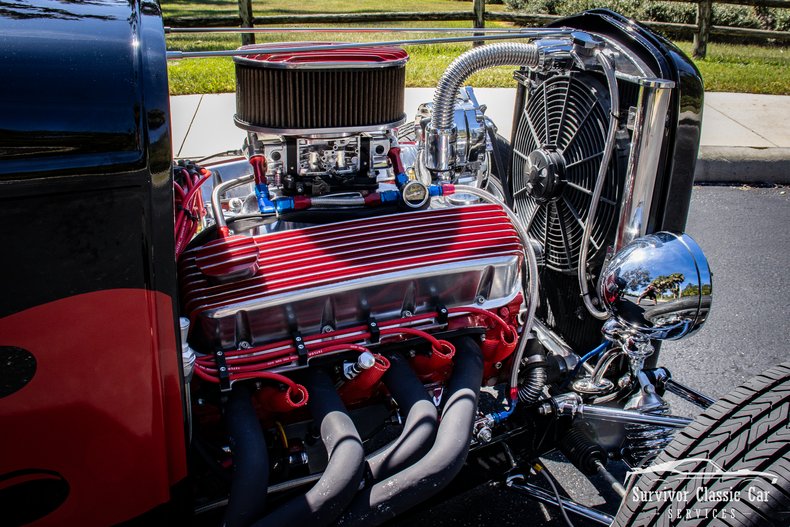 1932 Ford Hi-Boy 25