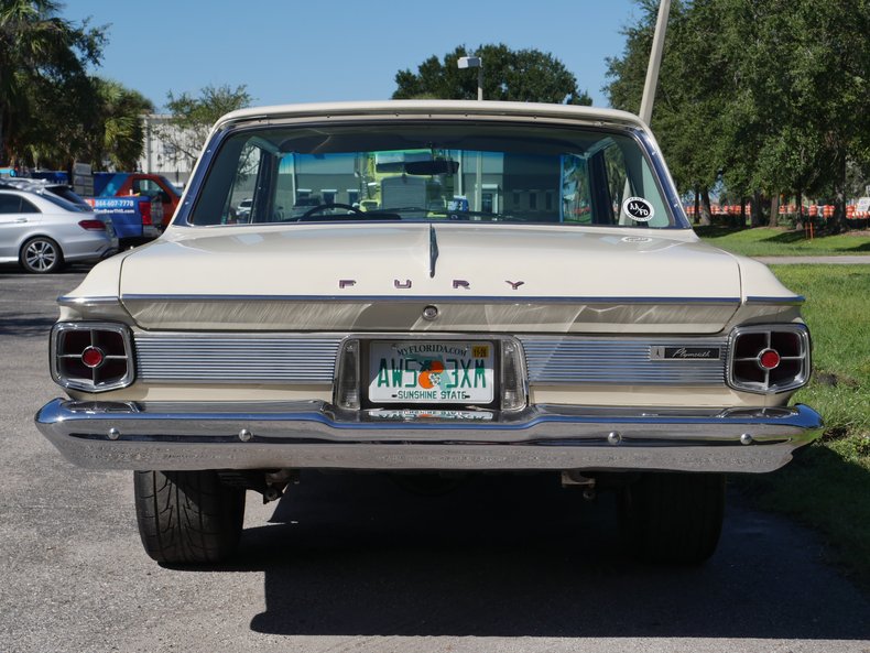 1963 Plymouth Fury 22