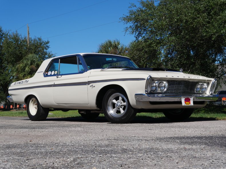 1963 Plymouth Fury 11
