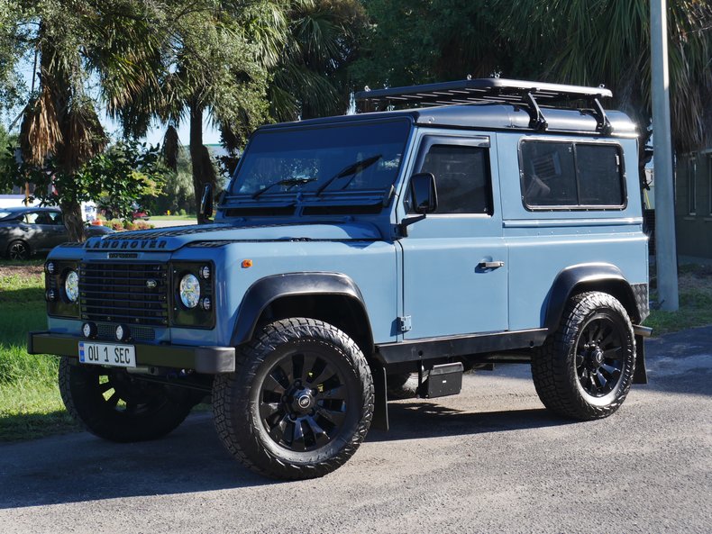 1996 Land Rover Defender 90 17