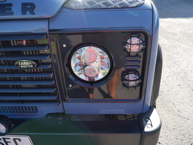 1996 Land Rover Defender 90 33